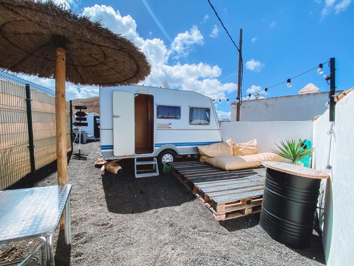 Glamping Caravan Lanzarote Тинахо Экстерьер фото