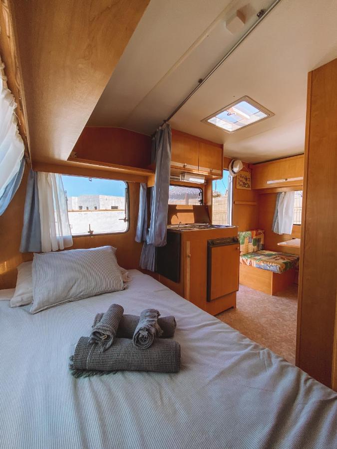 Glamping Caravan Lanzarote Тинахо Экстерьер фото