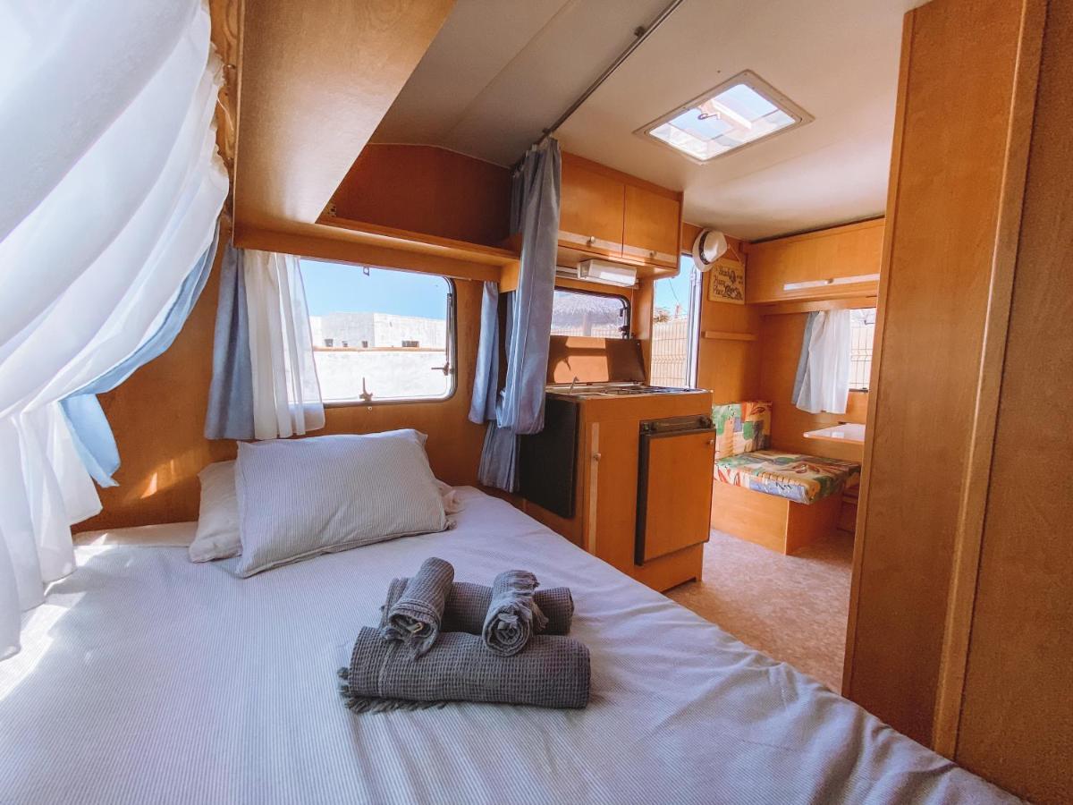 Glamping Caravan Lanzarote Тинахо Экстерьер фото