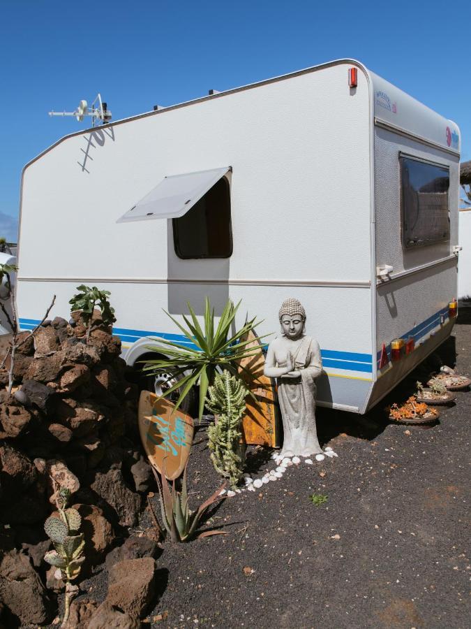 Glamping Caravan Lanzarote Тинахо Экстерьер фото
